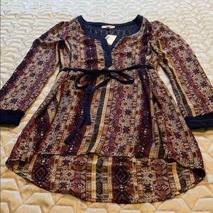NWT Multi Color Tunic Top Size Small